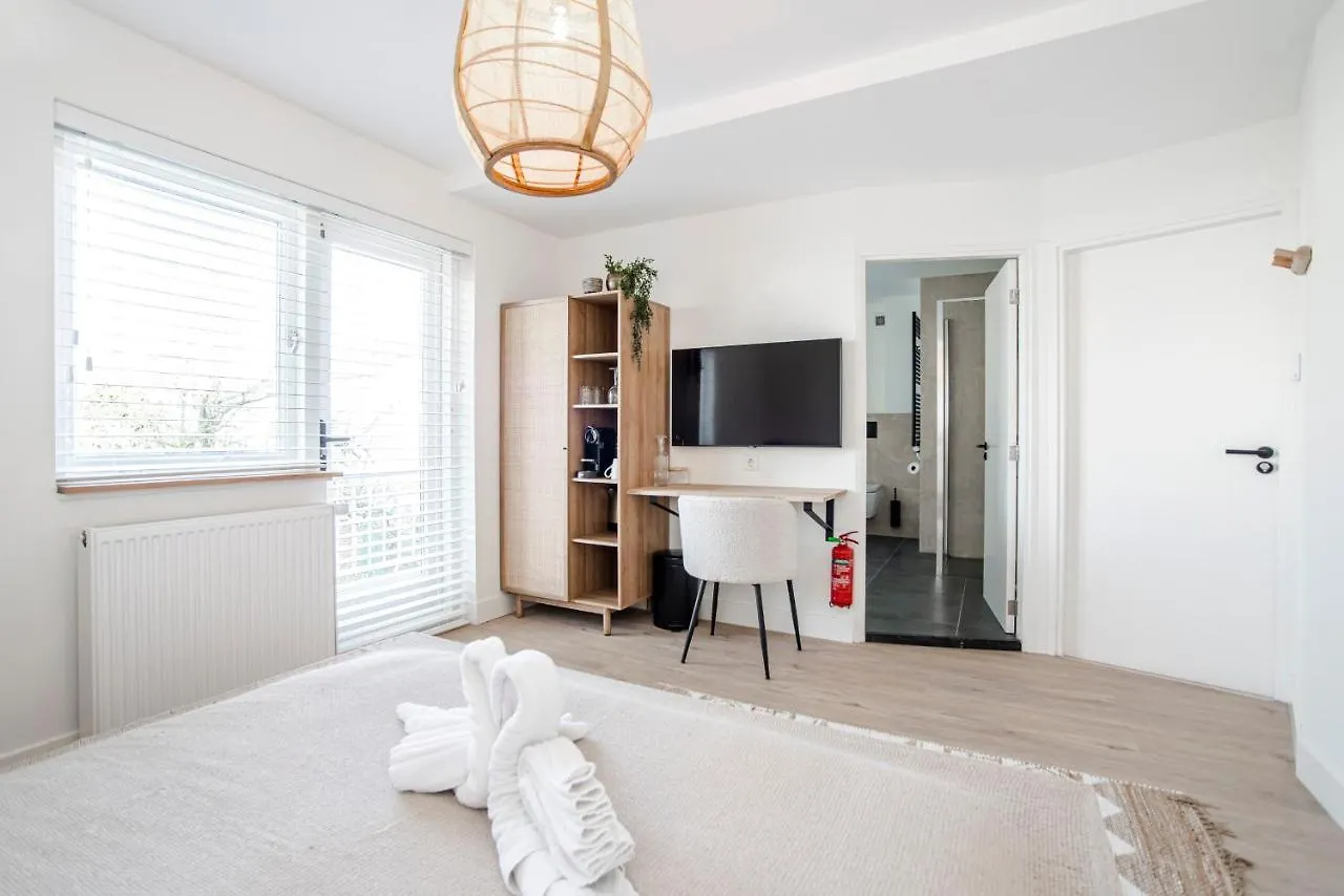 Marley'S Beachhouse - Luxury Guest Room With Balcony Zandvoort